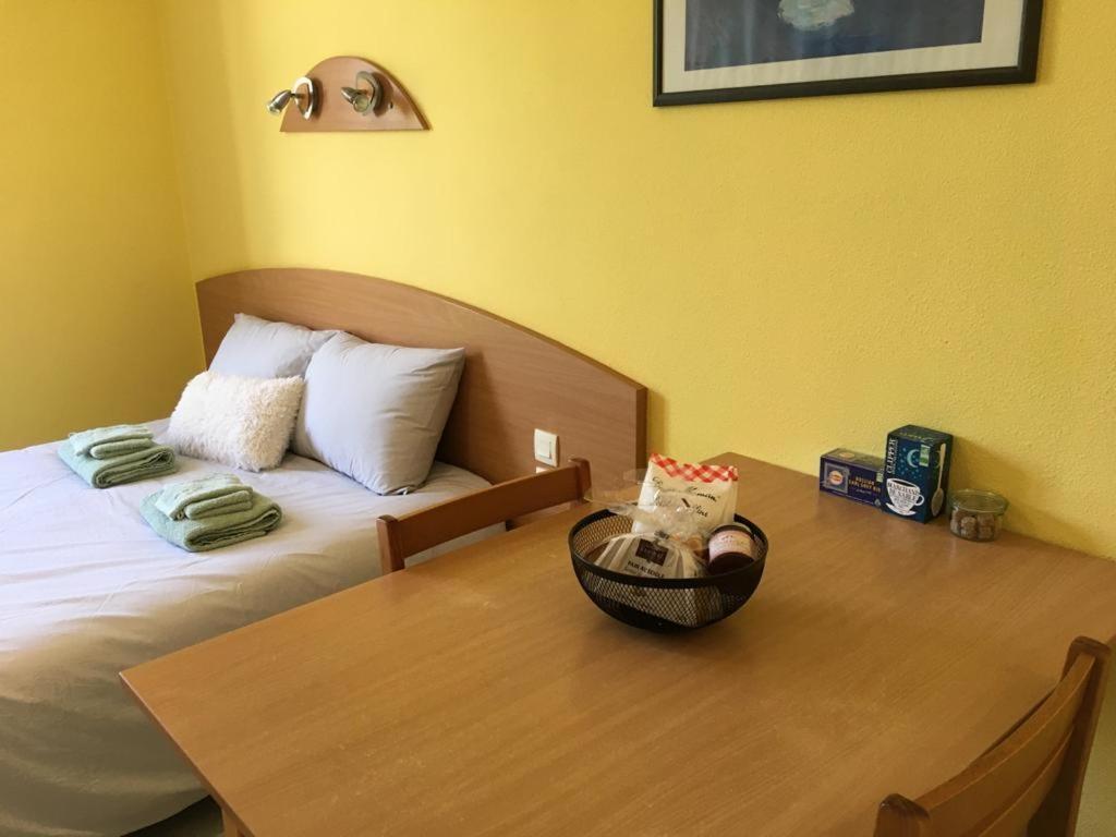 Studio Tres Bien Situe, Belle Vue, Parking Prive Bagnères-de-Bigorre Dış mekan fotoğraf
